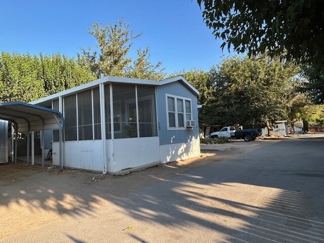 More Photos Of 2708 Erskine Creek Rd, Lake Isabella Trailer Camper Park For Sale