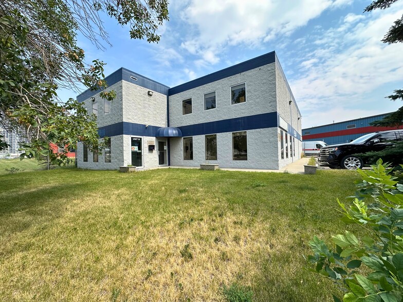 Primary Photo Of 9504 Horton Rd SW, Calgary Manufacturing For Sale