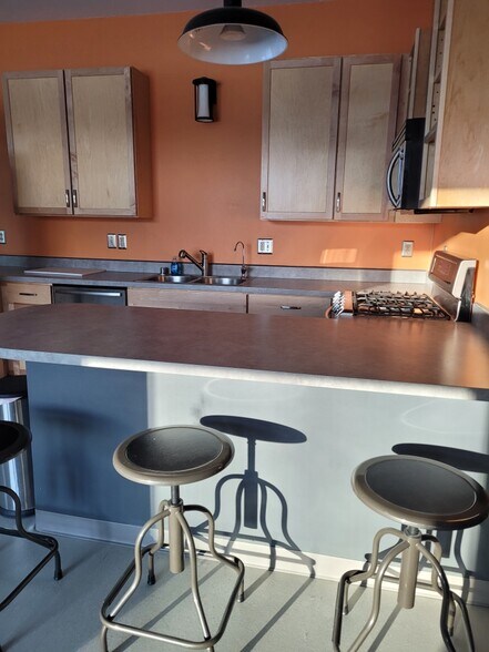 More Photos Of 1744 Farmers Loop Rd, Fairbanks Assisted Living For Sale