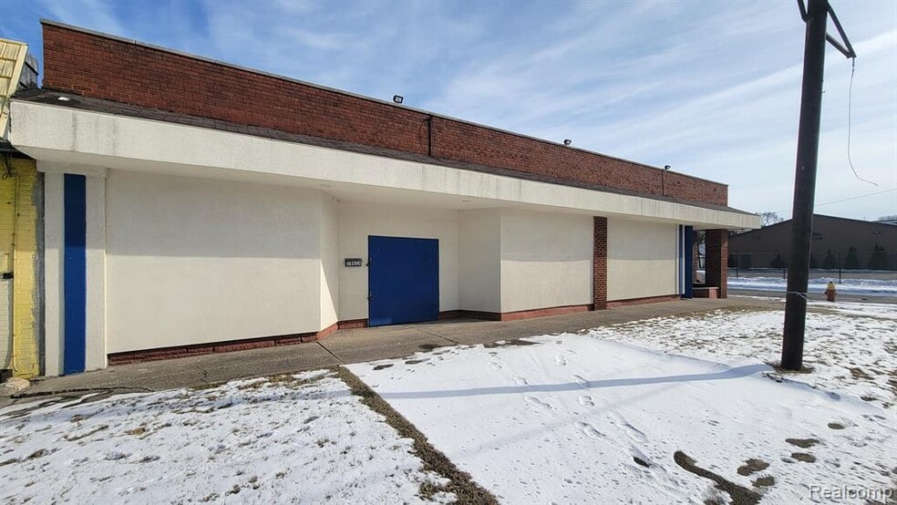 More Photos Of 19612 Schoenherr St, Detroit Specialty For Sale