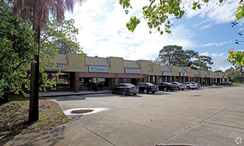 More Photos Of 2715 N Harbor City Blvd, Melbourne General Retail For Lease
