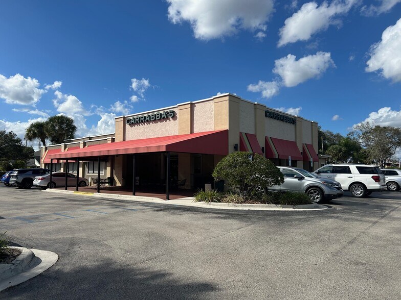 Primary Photo Of 2700 SE Federal Hwy, Stuart Freestanding For Sale
