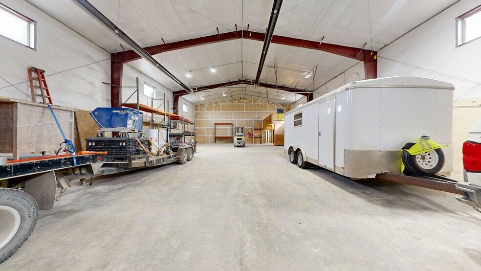 More Photos Of 1202 E Railroad St, Laurel Industrial For Sale