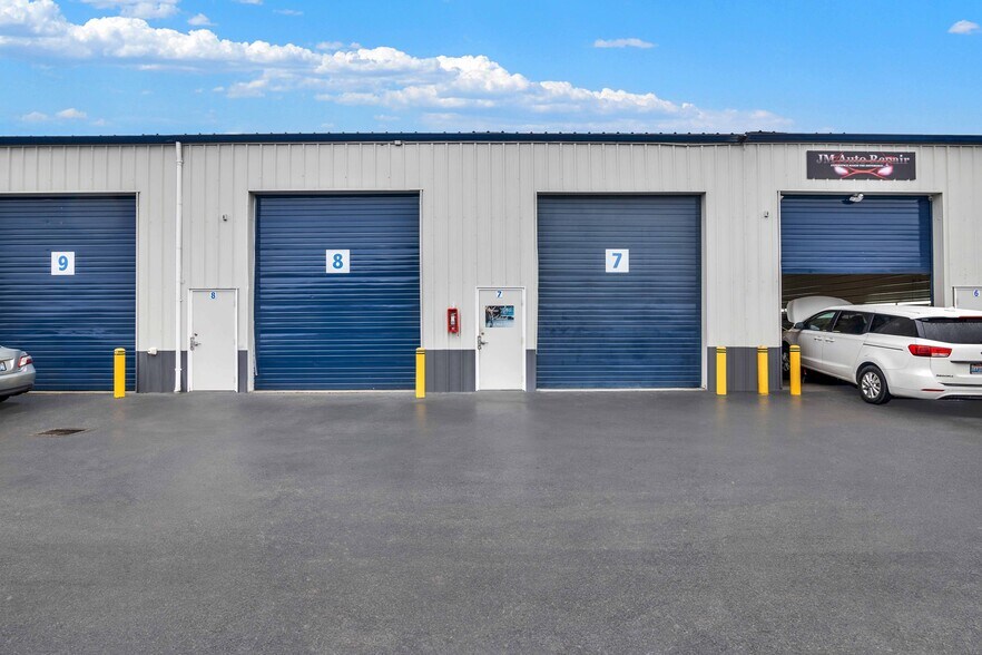 More Photos Of 3608 S 74th St, Tacoma Self Storage For Lease