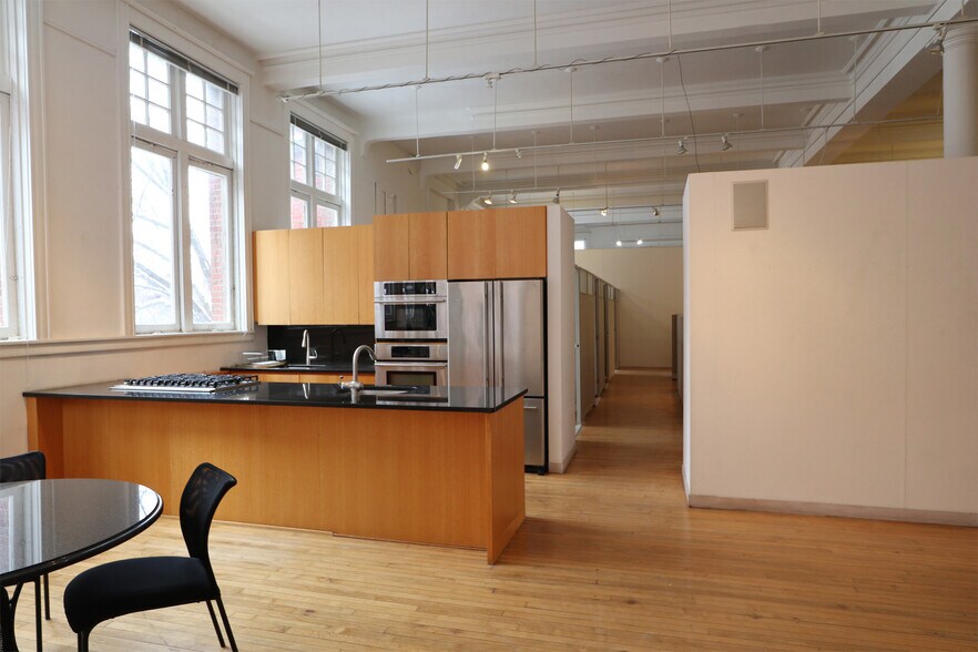 More Photos Of 2026 Murray Hill Rd, Cleveland Loft Creative Space For Lease