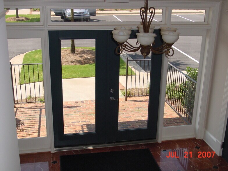 More Photos Of 5400 Laurel Springs Pky, Suwanee Office Residential For Lease