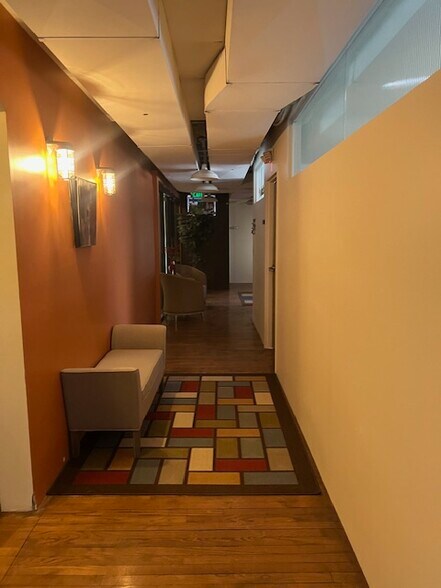 More Photos Of 13 E Lincolnway, Valparaiso Office For Sale