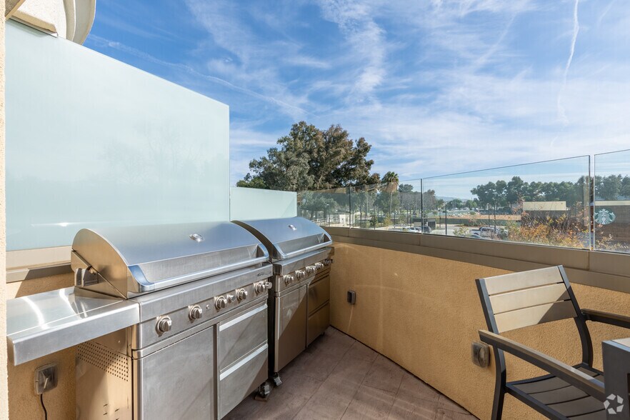 More Photos Of 26701 McBean Pky, Valencia Apartments For Lease