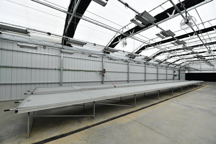 More Photos Of 1070 Wadesville Rd, Berryville Light Manufacturing For Sale