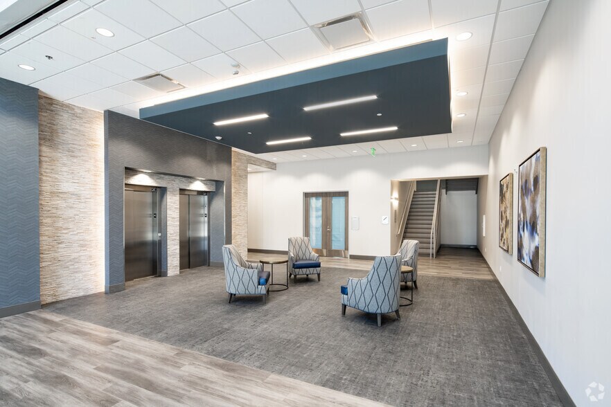 More Photos Of 101 Medical Pky, Lakeway Medical For Lease