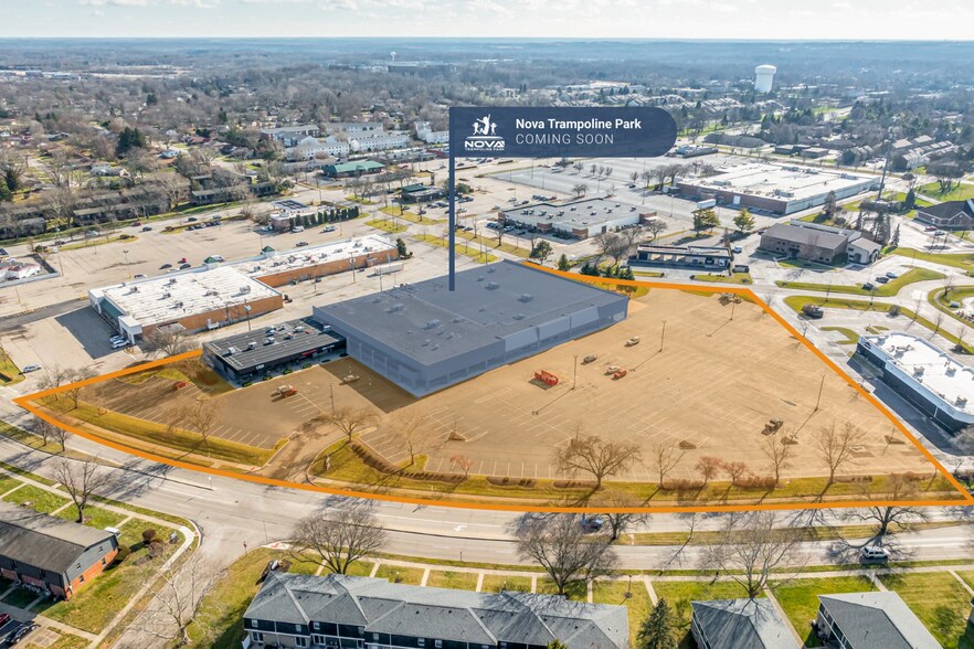 More Photos Of 5513-5567 Bigger Rd, Kettering Storefront For Sale