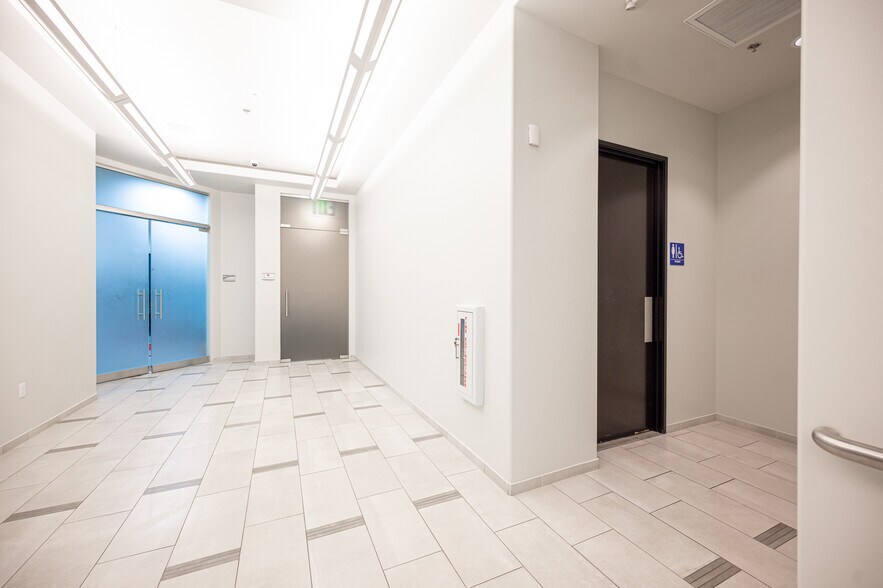 More Photos Of 8876 Spanish Ridge Ave, Las Vegas Medical For Sale