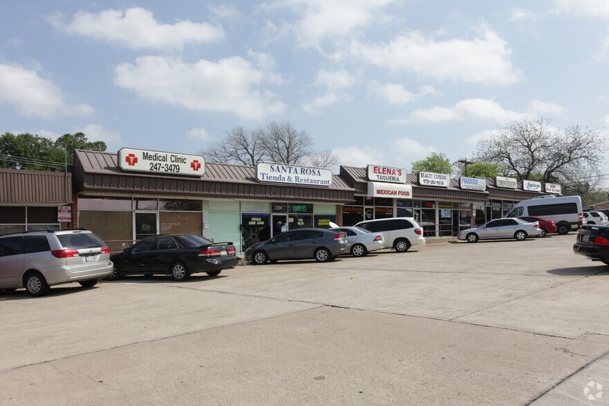 More Photos Of 2437-2451 Valwood Pky, Dallas General Retail For Lease