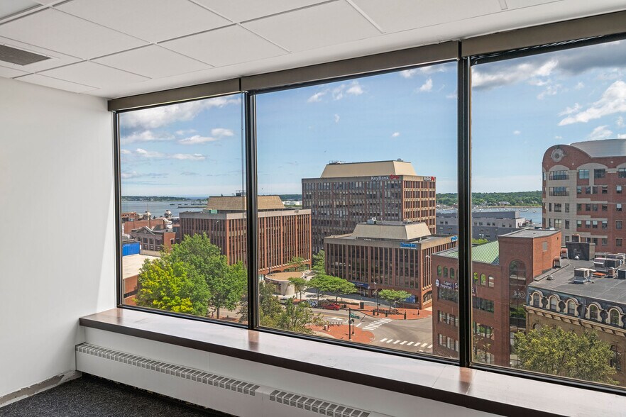 More Photos Of 1 City Center, Portland Office For Lease