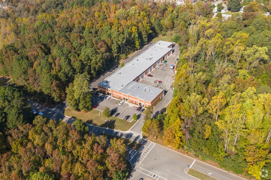 More Photos Of 2010-2048 Exploration Way, Hampton Light Distribution For Lease