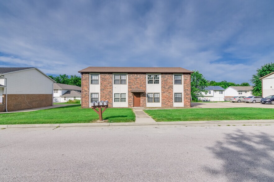 More Photos Of , Jefferson City Multifamily For Sale