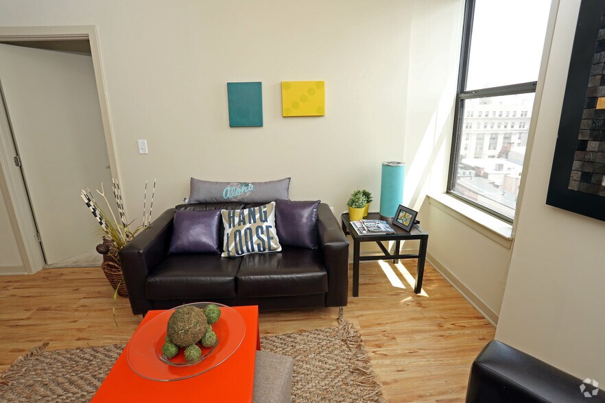 More Photos Of 30 W Biddle St, Baltimore Apartments For Lease