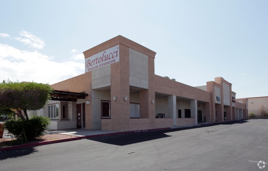 More Photos Of 2895 N Green Valley Pky, Henderson Storefront For Lease