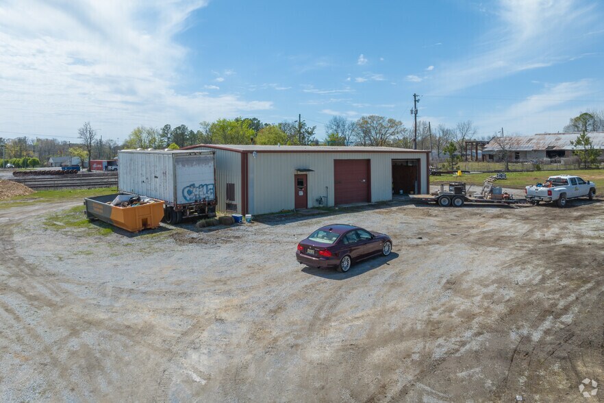 More Photos Of 3200 W Meighan Blvd, Gadsden Medical For Lease