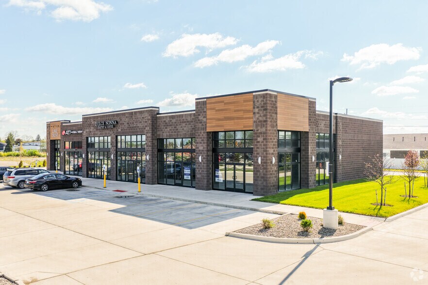 More Photos Of 1229 Holiday Blvd, Monroe Storefront For Lease