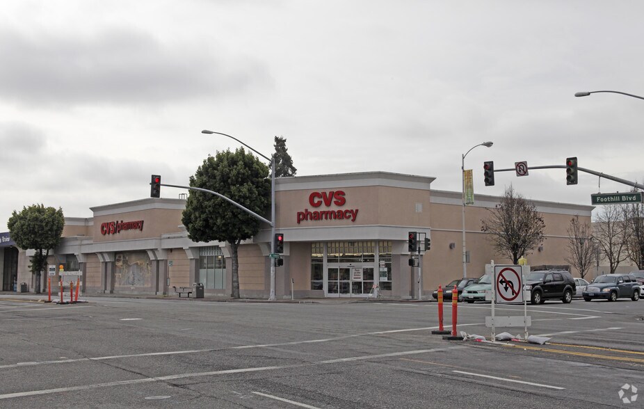 Primary Photo Of 22501 Foothill Blvd, Hayward Storefront For Lease