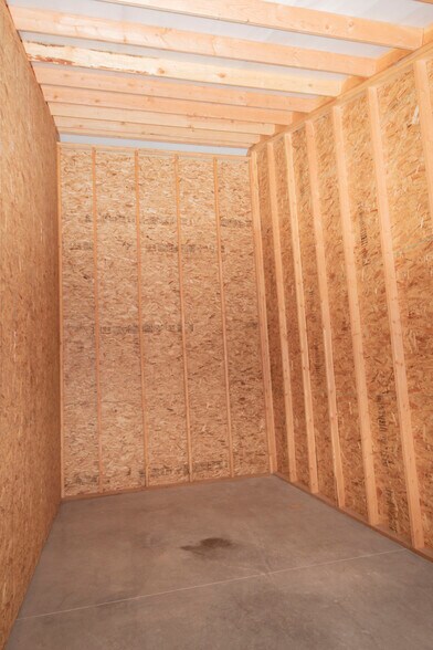 More Photos Of 56 Plato Dr, Bonners Ferry Self Storage For Sale