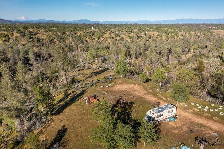 More Photos Of 12748 Gas Point Rd, Igo Land For Sale