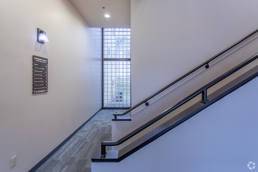 More Photos Of 9600 Colerain Ave, Cincinnati Unknown For Lease