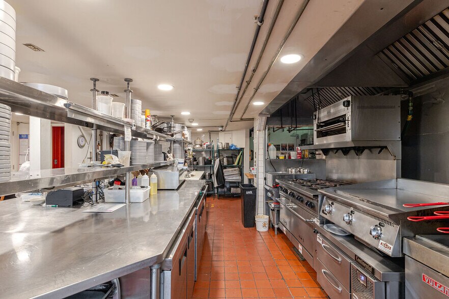 More Photos Of 37 Catamount Rd Hillsdale, Hillsdale Hotel For Sale