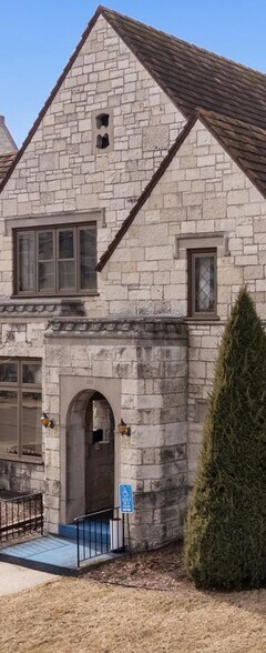 More Photos Of 203 N Wisconsin St, Port Washington Storefront Retail Residential For Sale