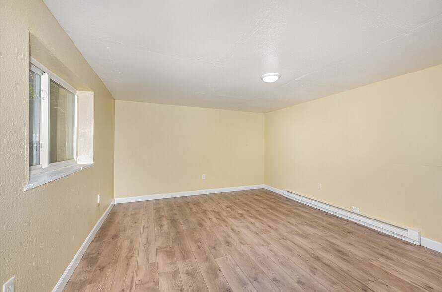 More Photos Of 940 Old Orchard Ave, Dayton Apartments For Sale