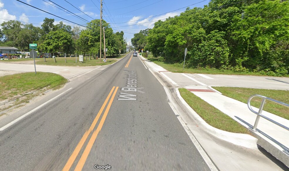 More Photos Of 410 W Beresford Ave, Deland General Retail For Sale