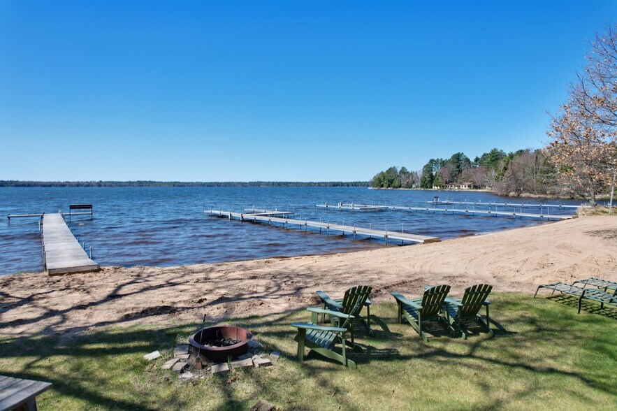 More Photos Of 8475 Hillcrest Ln, Saint Germain Hotel For Sale