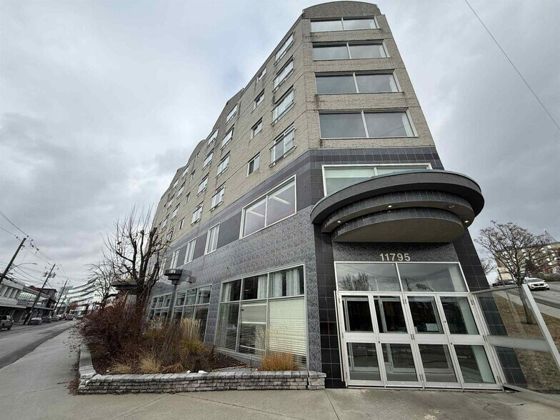 More Photos Of 11765 Av 1Re, Saint-georges Apartments For Lease