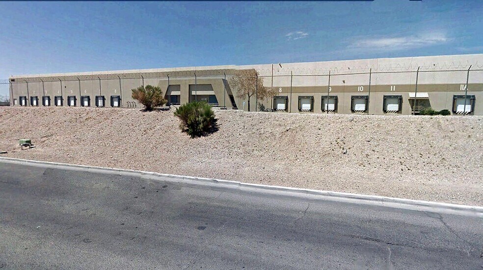 More Photos Of 1401 Pullman Dr, El Paso Distribution For Lease