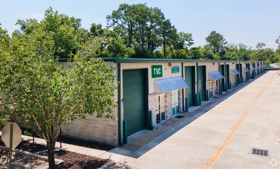 More Photos Of 7540 103rd St, Jacksonville Unknown For Lease