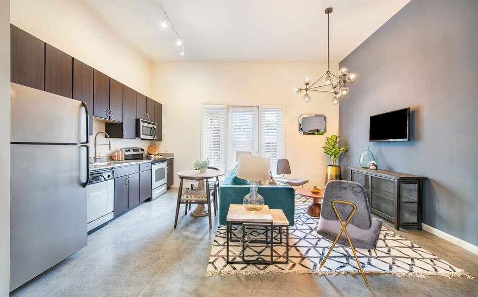 More Photos Of 725-735 Coleman Blvd, Mount Pleasant Apartments For Lease