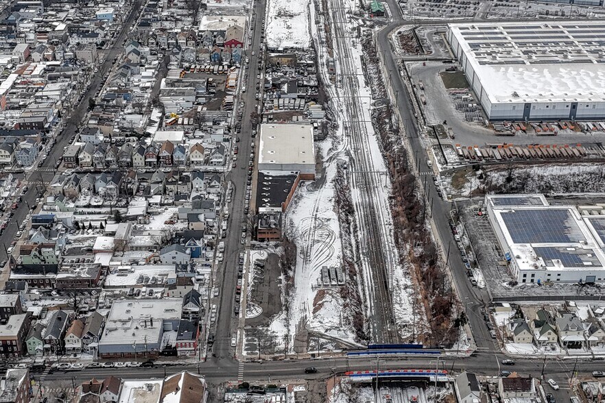 More Photos Of 201 2nd St, Perth Amboy Warehouse For Sale