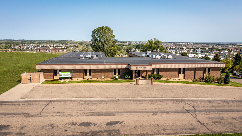 More Photos Of 4205 State St, Bismarck Medical For Sale