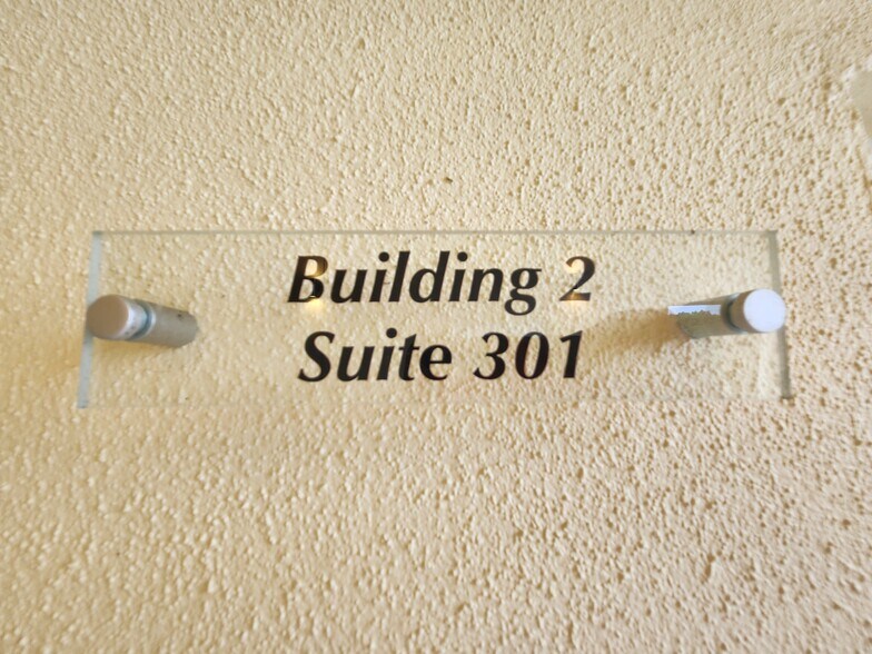 More Photos Of 2641 Fruitville Rd 0, Sarasota Medical For Sale