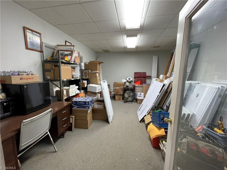 More Photos Of 302 S Main St, King Showroom For Sale