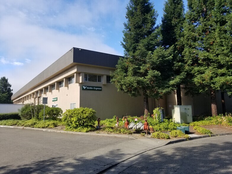 Primary Photo Of 986 Airway Ct, Santa Rosa Warehouse For Lease