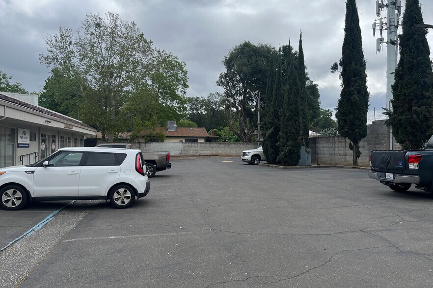 More Photos Of 7250 Auburn Blvd, Citrus Heights Storefront For Lease