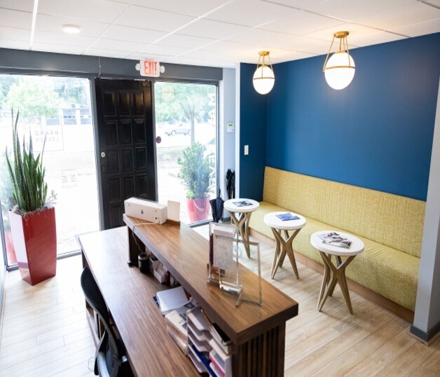 More Photos Of 333 Wade Hampton Blvd, Greenville Medical For Sale