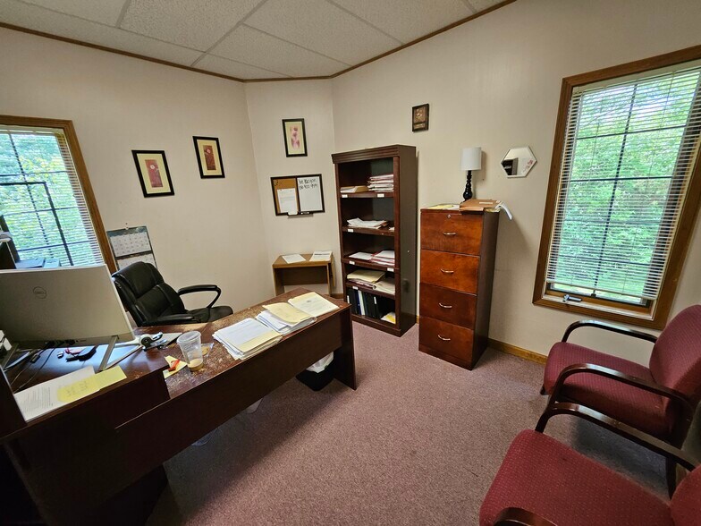 More Photos Of 2745 Nesbitt Ave, Akron Loft Creative Space For Sale