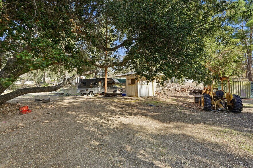 More Photos Of 8235 Soledad Canyon Rd, Agua Dulce Trailer Camper Park For Sale