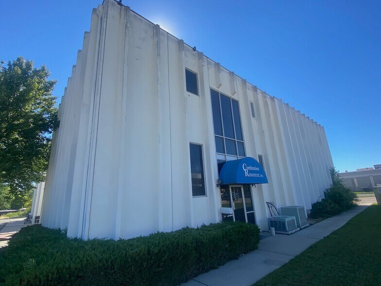 More Photos Of 1453 W 820 N, Provo Manufacturing For Sale