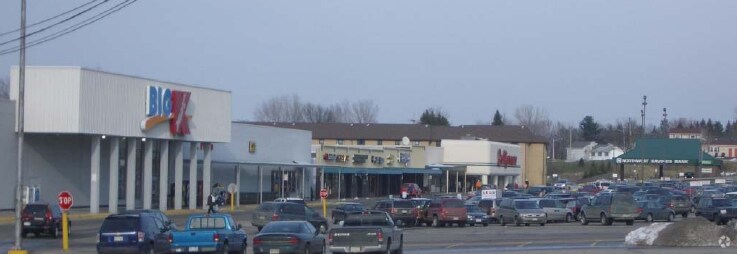 More Photos Of 1324-1424 E Grandview Blvd, Erie Unknown For Lease