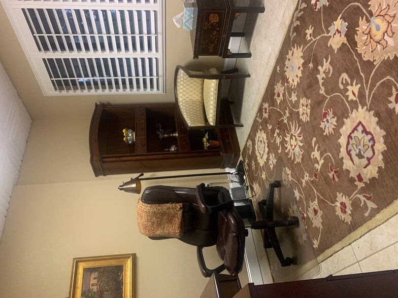 More Photos Of 3585 W Beechwood Ave, Fresno Office For Sale