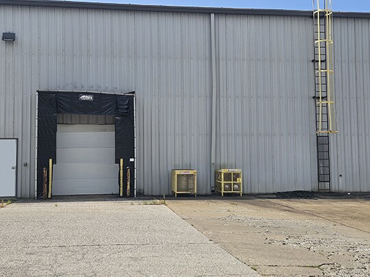 More Photos Of 9845 Hedden Rd, Evansville Warehouse For Sale